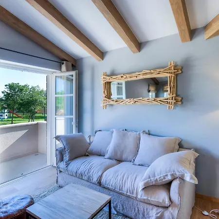 Edison 別荘 Rakovci