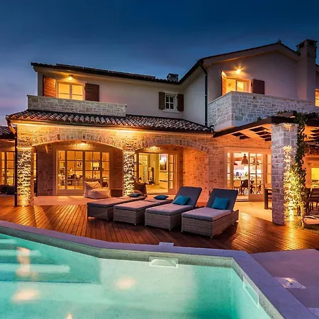 Edison 別荘 Rakovci